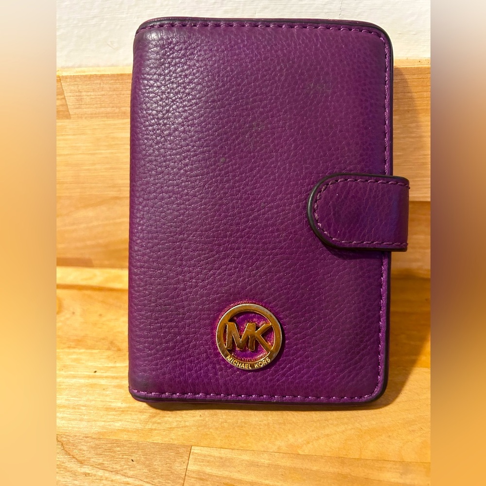 Michael Kors wallet